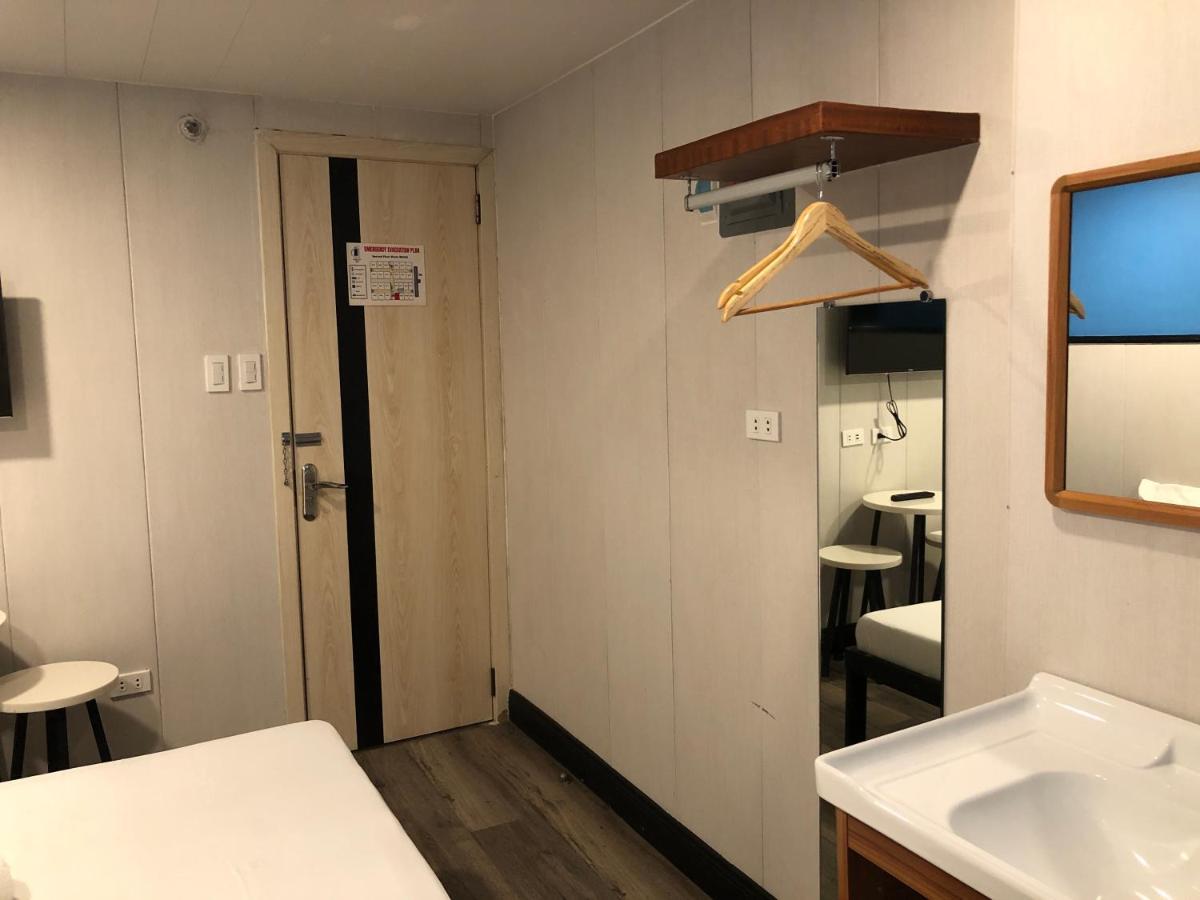 Maine City Residences Leveriza Pasay Exterior foto