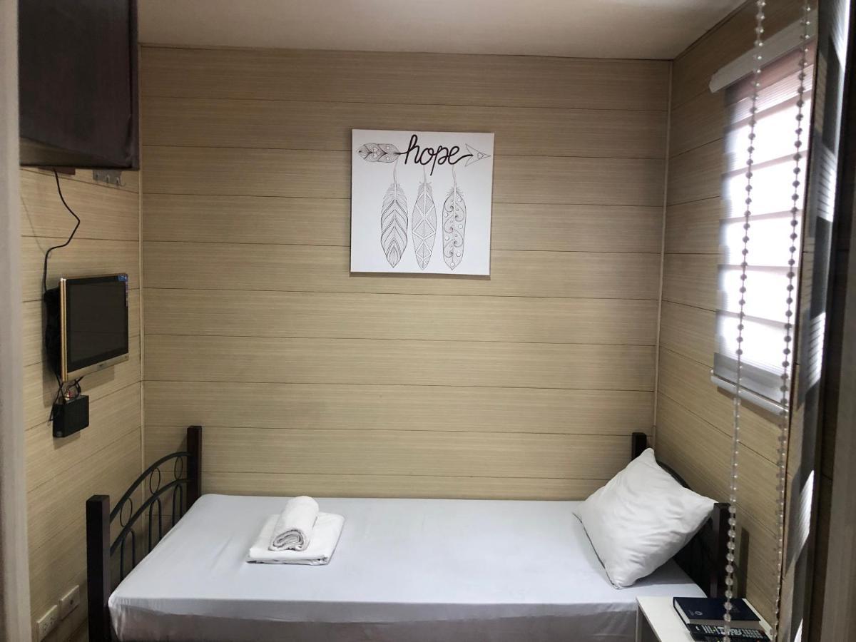 Maine City Residences Leveriza Pasay Exterior foto