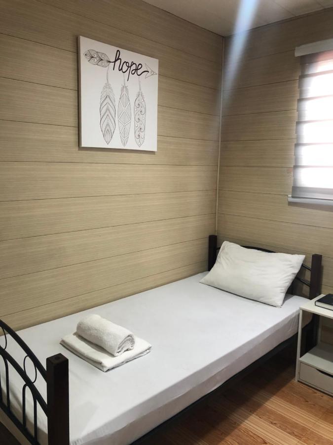 Maine City Residences Leveriza Pasay Exterior foto